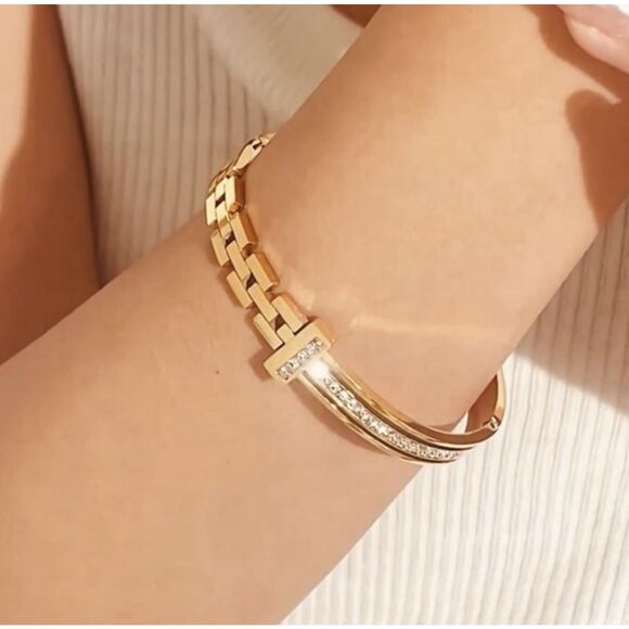 👠 Gold Link Cz Diamond Bangle Bracelet - Picture 14 of 17